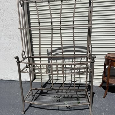 Large metal baker’s rack