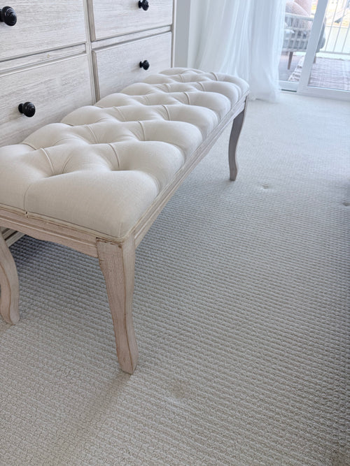 Cream Tufted Upholstered Bedroom Bench with Wood Legs