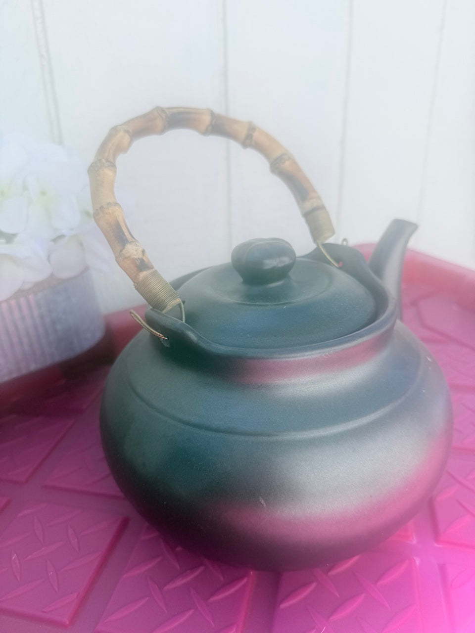 Black Teapot with Bamboo Handle